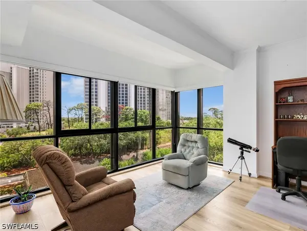 201 Arbor Lake Drive #2-501, Naples, FL 34110