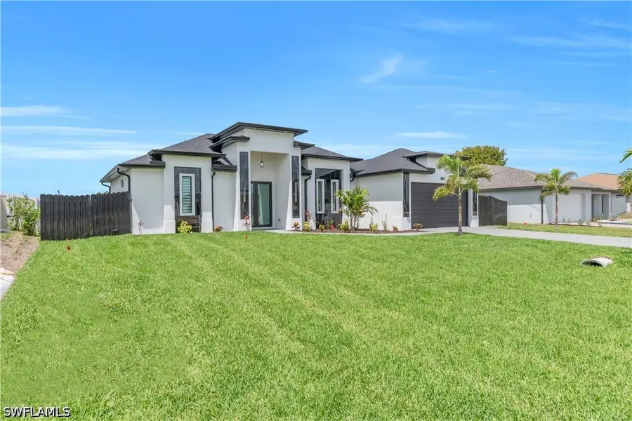 1306 NE 1st Avenue, Cape Coral, FL 33909 - #3