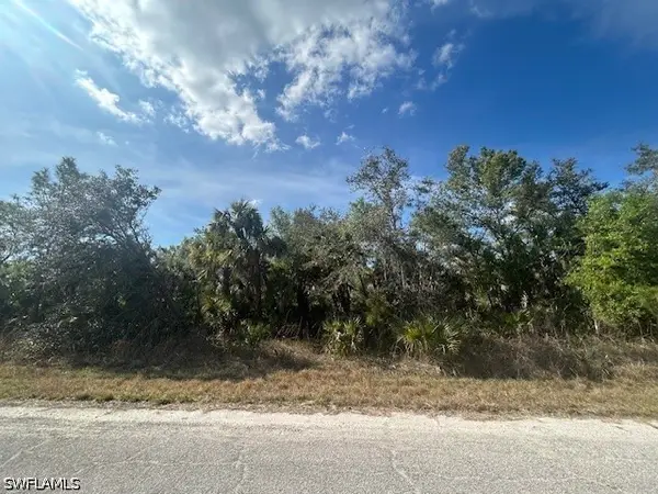 1 Kamain Road, North Port, FL 34288