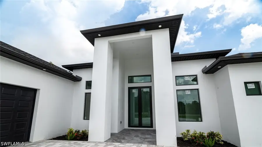 649 Golden Gate Boulevard E, Naples, FL 34120 - #3