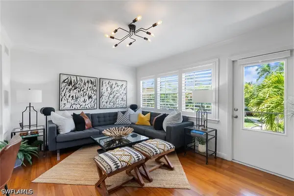 221 8th Avenue S #221B, Naples, FL 34102