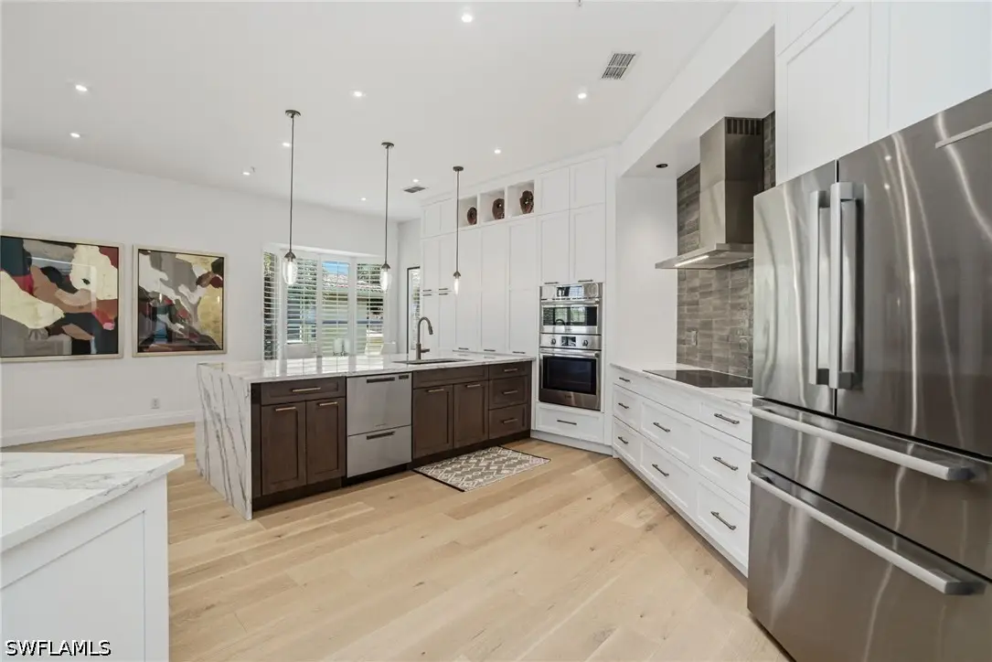 1835 Les Chateaux Boulevard #204, Naples, FL 34109 - #1