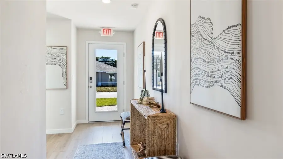 904 NE 19th Street, Cape Coral, FL 33909 - #2