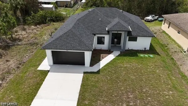 2561 25th Street W, Lehigh Acres, FL 33971