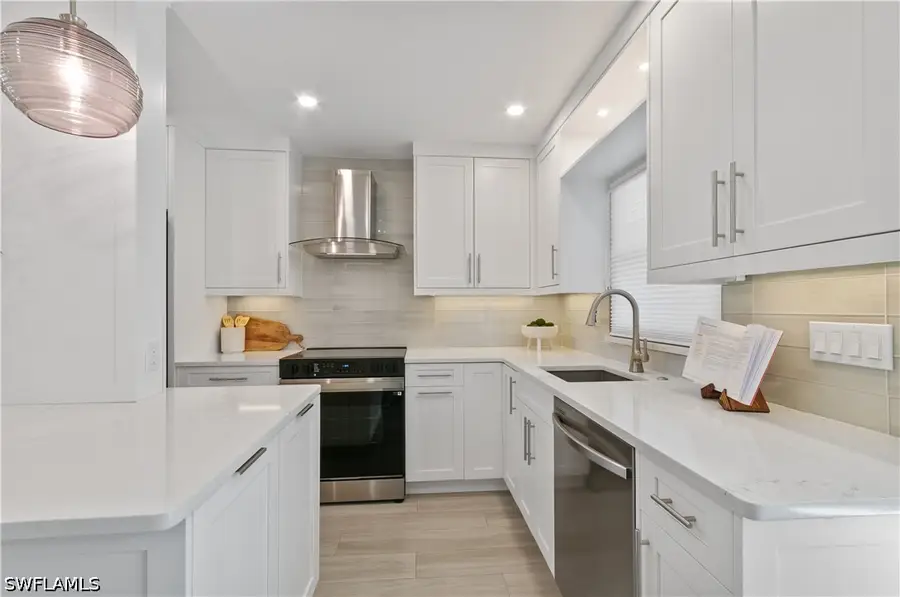 658 Broad Avenue S #J658, Naples, FL 34102 - #2