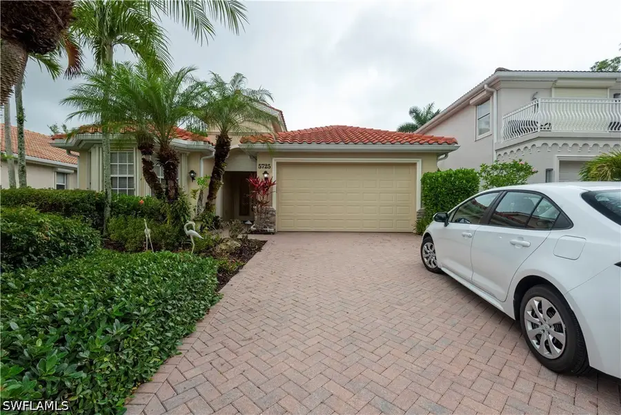 5725 Lago Villaggio Way, Naples, FL 34104 - #3