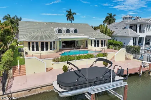 2147 Snook Drive, Naples, FL 34102