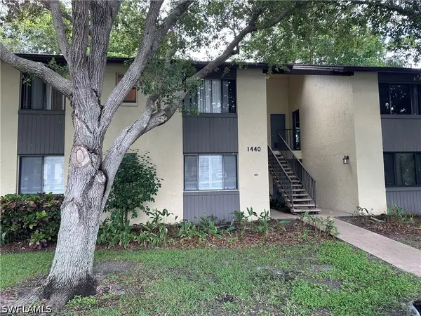 1440 Green Valley Circle W #601, Naples, FL 34104