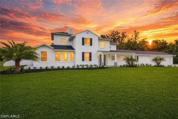250 19th Street Nw, Naples, FL 34120