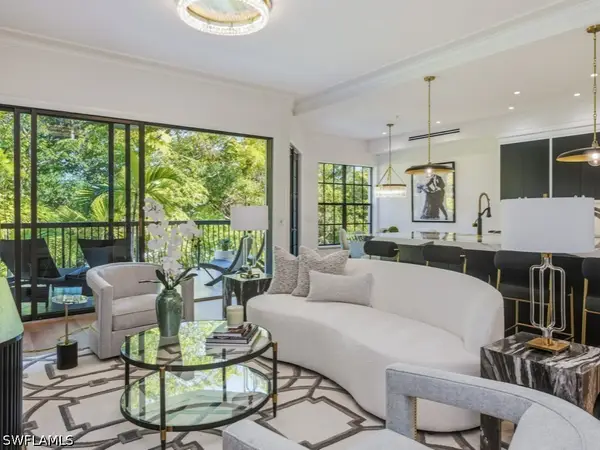 705 10th Street S #202, Naples, FL 34102