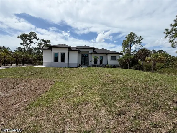 2648 24th Avenue Se, Naples, FL 34117