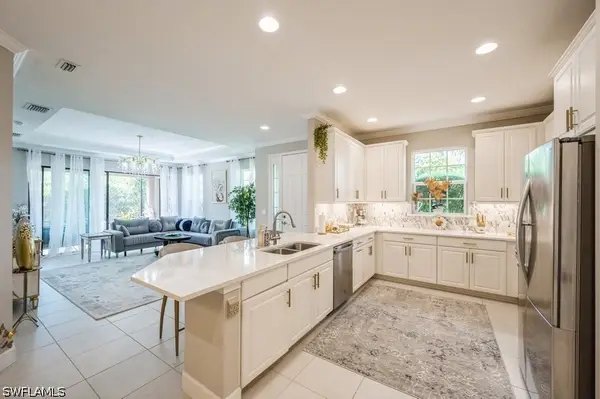 8070 Calle Canovas Street, Naples, FL 34114