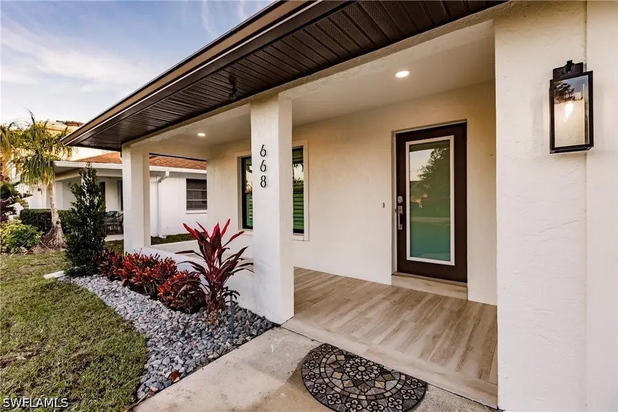 668 104th Avenue N, Naples, FL 34108 - #3