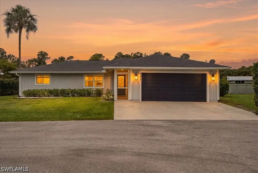 631 5th Street Sw, Naples, FL 34117 - #2