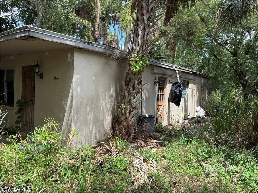 315 Buena Vista Boulevard, Fort Myers, FL 33905 - #3