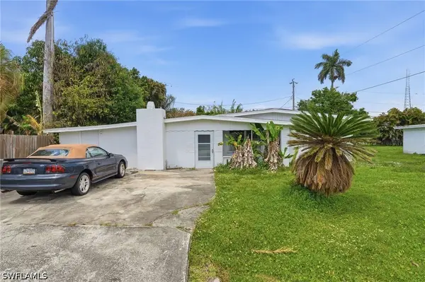 78 Victoria Drive, North Fort Myers, FL 33917