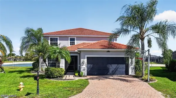 2645 Fishtail Palm Court, Naples, FL 34120
