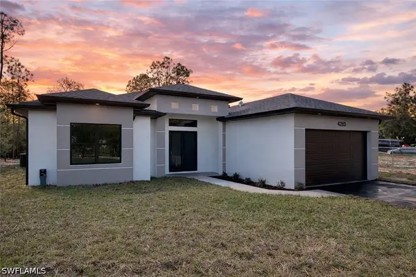 4283 10th Street Ne, Naples, FL 34120