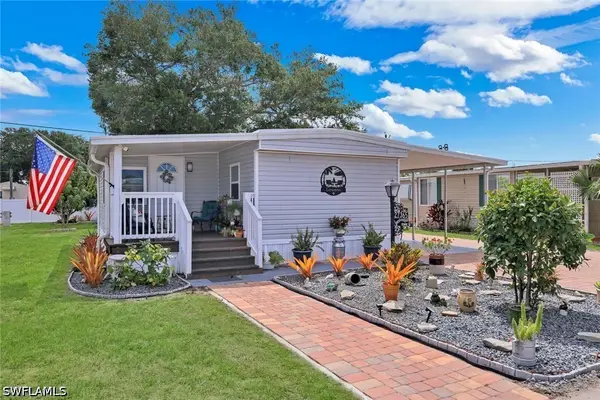 27365 Joann Drive, Bonita Springs, FL 34135