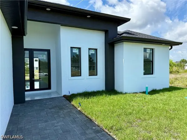 830 Wolverine Street E, Lehigh Acres, FL 33974