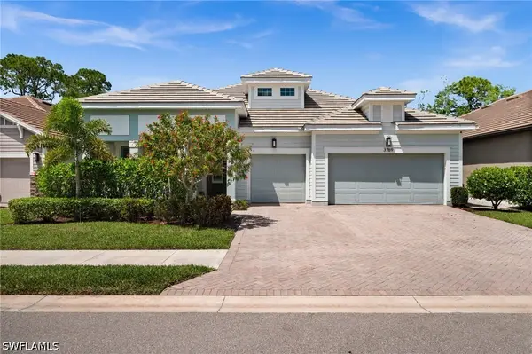 3769 Helmsman Drive, Naples, FL 34120
