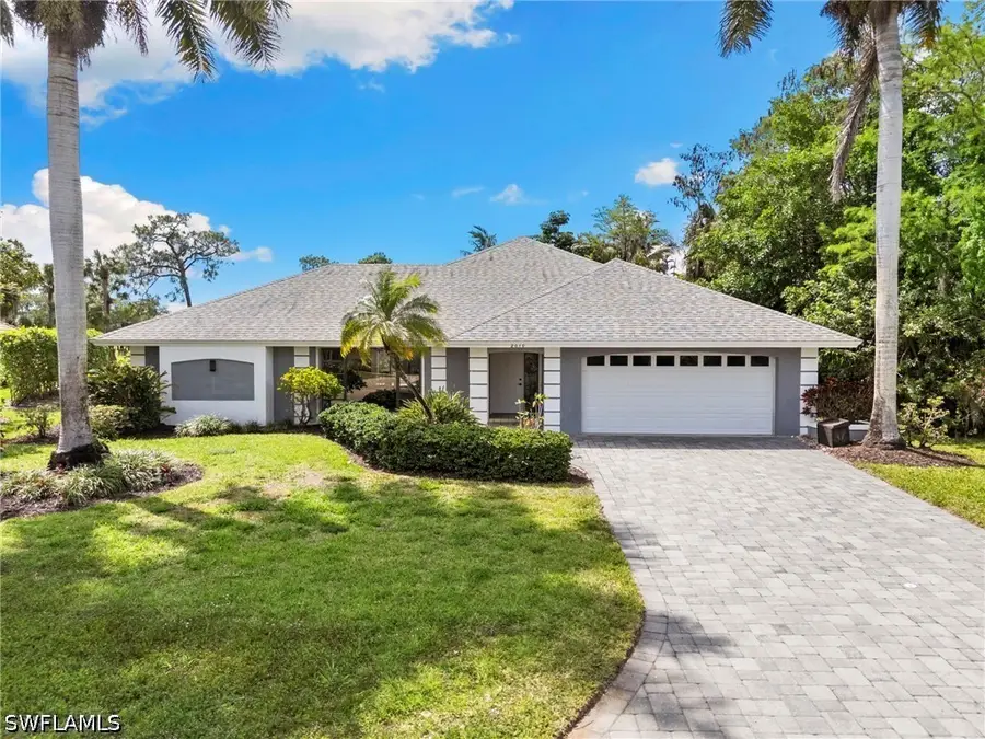 2010 Imperial Golf Course Boulevard, Naples, FL 34110 - #2