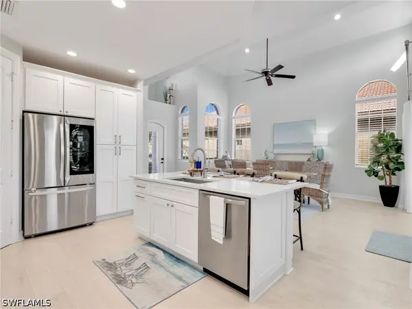 6096 Dogleg Drive, Naples, FL 34113
