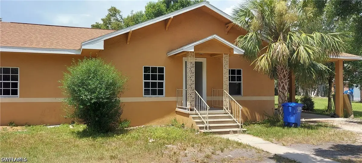 1164 Luray Avenue, Fort Myers, FL 33916 - #1