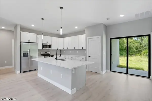 216 Ogden Avenue S, Lehigh Acres, FL 33974