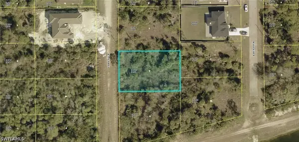 2806 Laura Avenue N, Lehigh Acres, FL 33971