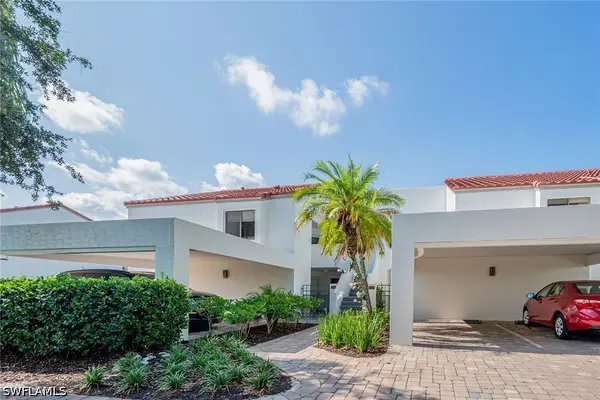 577 Beachwalk Circle #R203, Naples, FL 34108