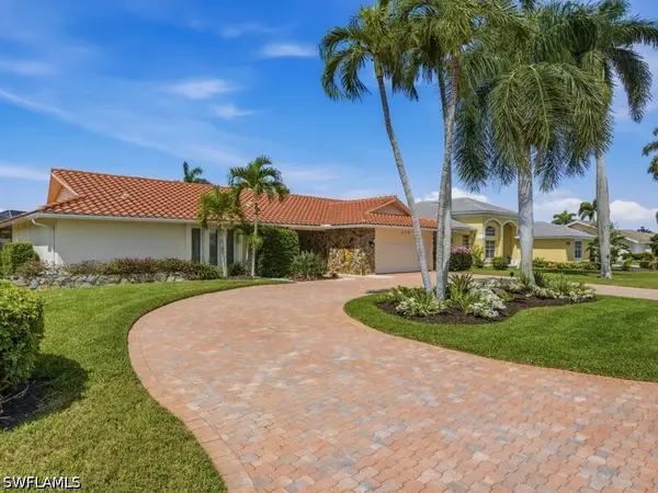 314 Torrey Pines Point, Naples, FL 34113