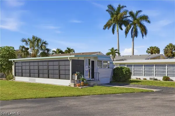 17 Jade Drive #17J, Naples, FL 34114