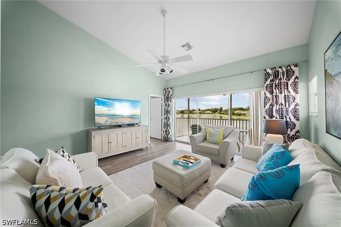 565 Windsor Square #202, Naples, FL 34104 - #1