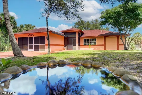 2631 2nd Avenue Se, Naples, FL 34117