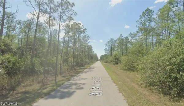 8th Avenue Se, Naples, FL 34120