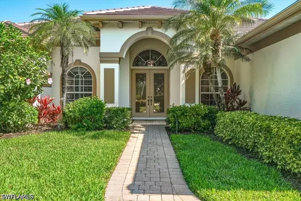 7984 Tiger Lily Drive, Naples, FL 34113