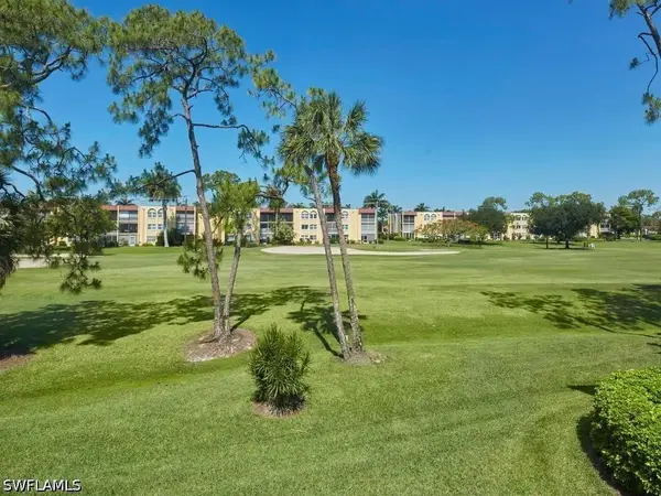 267 Quail Forest Boulevard #209, Naples, FL 34105
