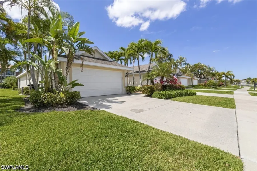 4270 Avian Avenue, Fort Myers, FL 33916 - #2