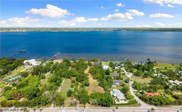 11480 Mcgregor Boulevard, Fort Myers, FL 33919