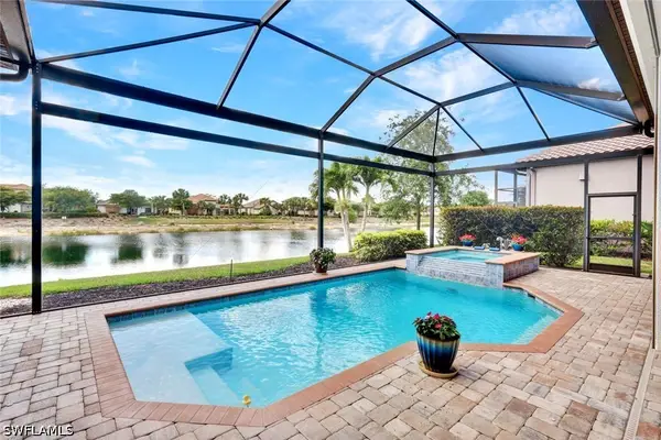 8675 Amour Court, Naples, FL 34119