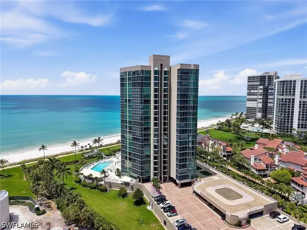 4651 Gulf Shore Boulevard N #205, Naples, FL 34103