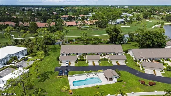 245 Deerwood Circle #12-8, Naples, FL 34113