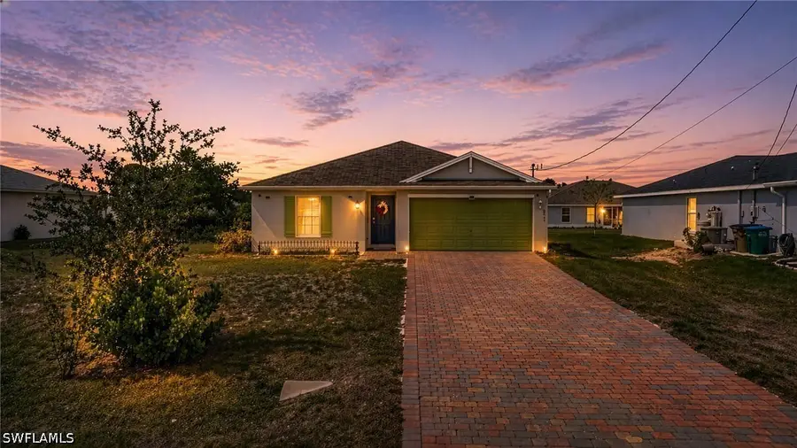 1607 NE 35th Lane, Cape Coral, FL 33909 - #2
