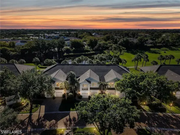 2130 Aberdeen Lane #9-102, Naples, FL 34109