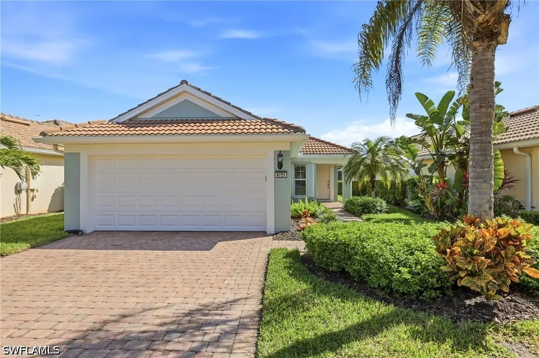 8721 Querce Court, Naples, FL 34114 - #1