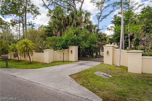 1781 21st Street Sw, Naples, FL 34117