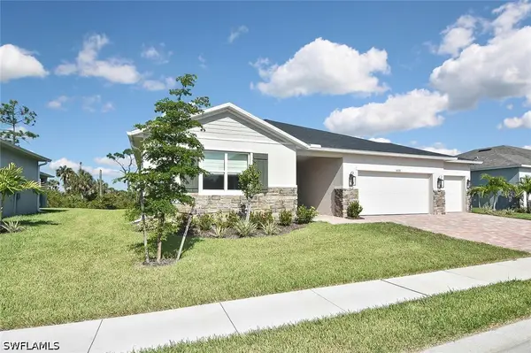 6688 Estero Bay Drive, Fort Myers, FL 33908
