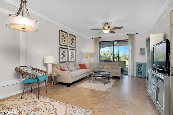9719 Acqua Court #214, Naples, FL 34113