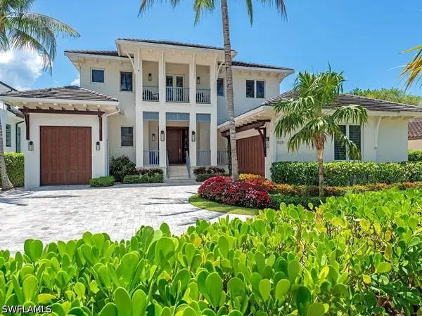 628 21st Avenue S, Naples, FL 34102